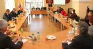 Strategia powiatu - ostro na sesji - zdjęcie 3