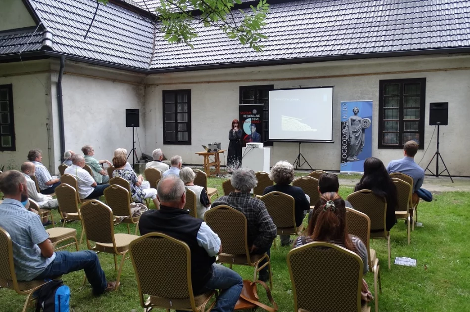 Barbarzyńska mistyfikacja w ogrodzie - zdjęcie 12