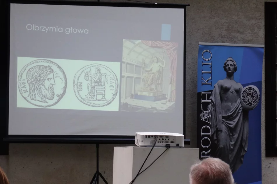 Barbarzyńska mistyfikacja w ogrodzie - zdjęcie 14