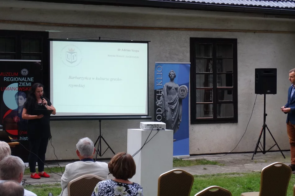 Barbarzyńska mistyfikacja w ogrodzie - zdjęcie 15