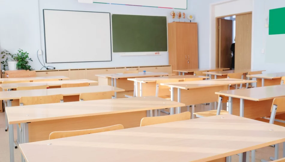 Zakopane: Ewakuacja szkoły podstawowej z powodu drażniącej substancji - zdjęcie 1