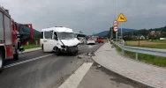 Groźnie wyglądające zdarzenie z udziałem czterech pojazdów - zdjęcie 2