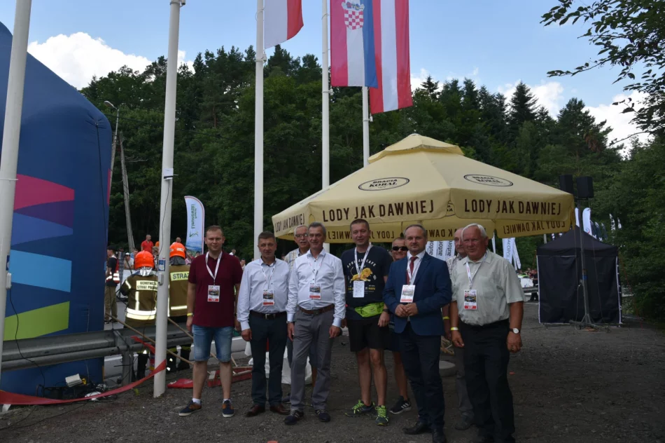 Podsumowanie 12.Wyścigu Górskiego Limanowa – Przełęcz pod Ostrą - zdjęcie 16