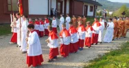 Ponad 400 osób uczestniczyło w „Mini-Emaus' - zdjęcie 4