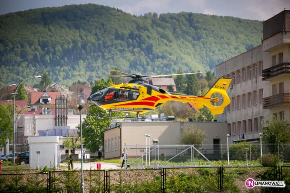 Poważny stan kierowcy, zabrał go śmigłowiec - zdjęcie 3