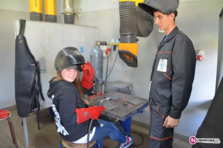 Konkursy, pokazy, nagrody, zabawa - zdjęcie 4