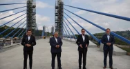 Premier w Starym Sączu przedstawiał "Polski Ład", a w Kurowie wizytował budowany most - zdjęcie 2