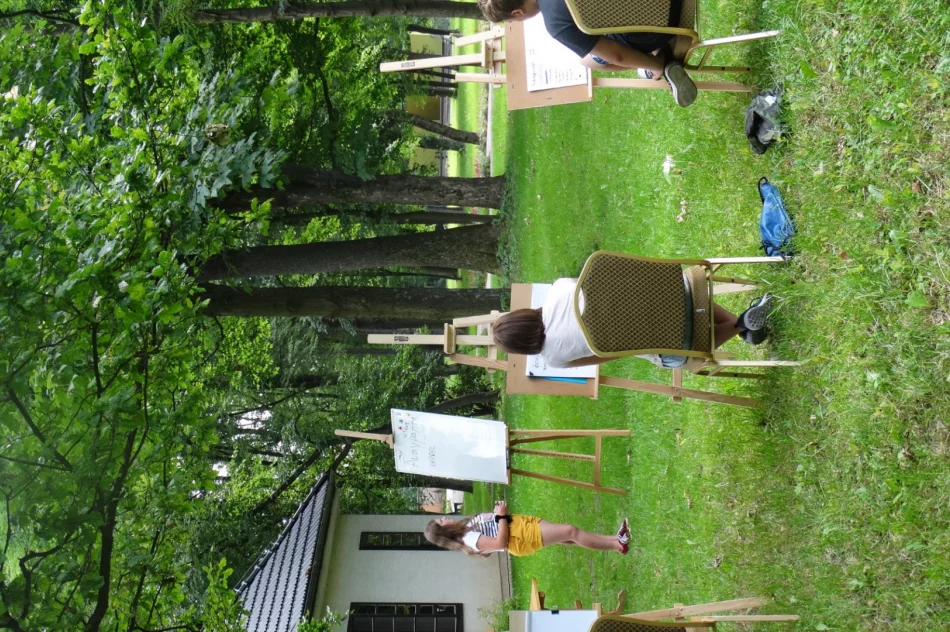 WYOBRAŹNIA PRZESZŁOŚCI – plenerowe warsztaty edukacyjno-artystyczne w Muzeum Regionalnym Ziemi Limanowskiej - zdjęcie 6