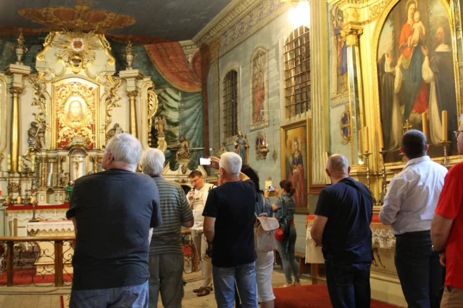 Spacer odsłonił historię miejscowości - zdjęcie 7