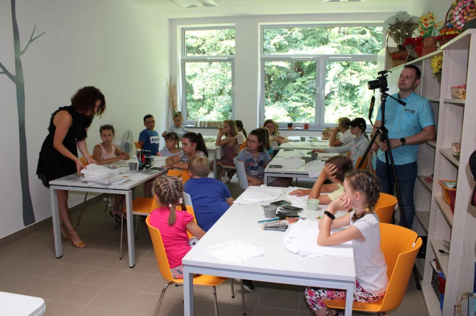 Warsztaty artystyczne i „Biesiada zbójnicka” w ramach polsko-słowackiego mikroprojektu w MBP w Limanowej - zdjęcie 3