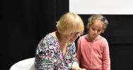 Spotkanie autorskie z pisarką Barbarą Gawryluk w MBP w Limanowej - zdjęcie 4