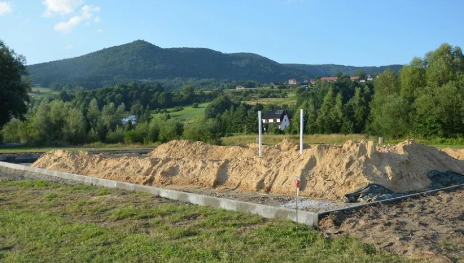 Powstaje nowe boisko do siatkówki plażowej - zdjęcie 1