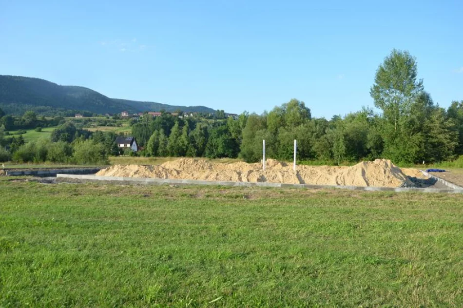 Powstaje nowe boisko do siatkówki plażowej - zdjęcie 2