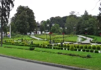 Gmina zaprasza na letnie spotkania przy fontannie - będą akustyczne koncerty i atrakcje dla dzieci - zdjęcie główne