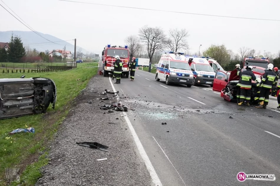 6 osób rannych. Śmigłowiec na drodze (wideo) - zdjęcie 3