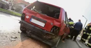 Zderzenie trzech samochodów - zdjęcie 2