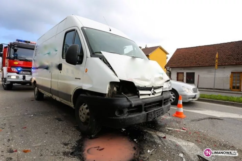 Zderzenie trzech samochodów - zdjęcie 3