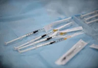 Prof. Gut o epidemii: na razie jesteśmy na zakręcie - zdjęcie główne