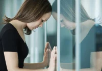 Ekspert: wciąż mamy ten problem, że depresja jest chorobą stygmatyzowaną - zdjęcie główne