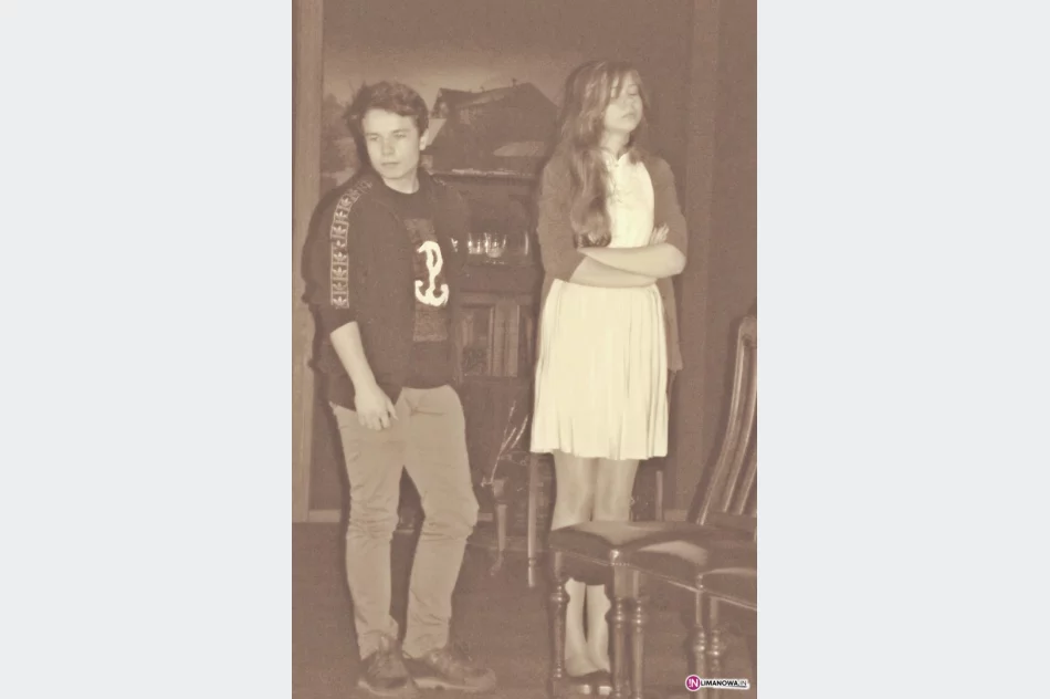 Humaniści z I LO 'dotknęli teatru' - zdjęcie 3