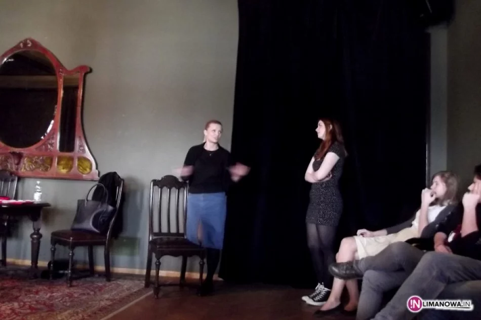 Humaniści z I LO 'dotknęli teatru' - zdjęcie 4