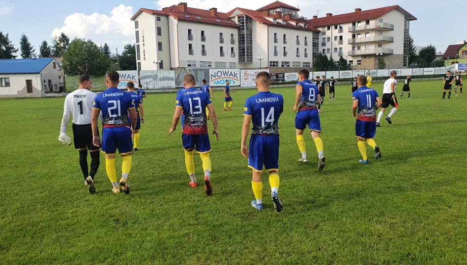 Kolejarz Stróże - Limanovia: rozstrzygnął gol w 90 minucie. - zdjęcie 1