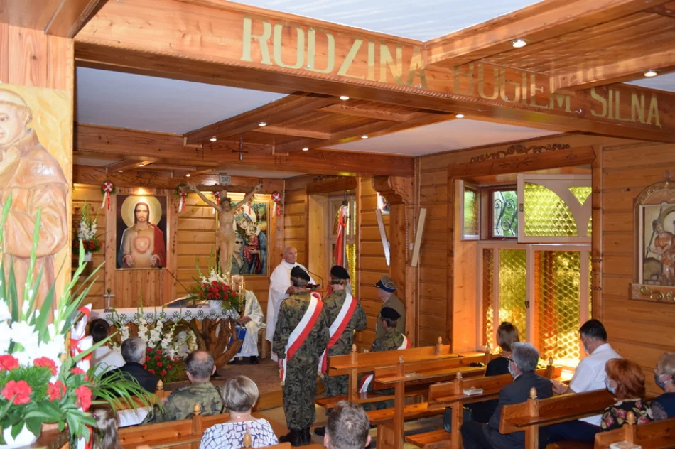 Jubileuszowa Msza Partyzancka w Glisnem  - zdjęcie 4