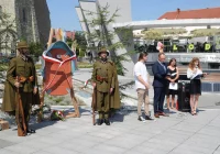 Tablica zaprezentowana. Gdzie znajdzie się dla niej miejsce? - zdjęcie główne