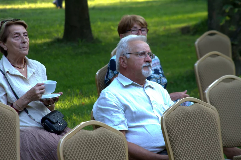 „Mężczyzna zmiennym był”- wakacyjne spotkanie z cyklu „W Ogrodach Klio” w Muzeum Regionalnym Ziemi Limanowskiej - zdjęcie 9