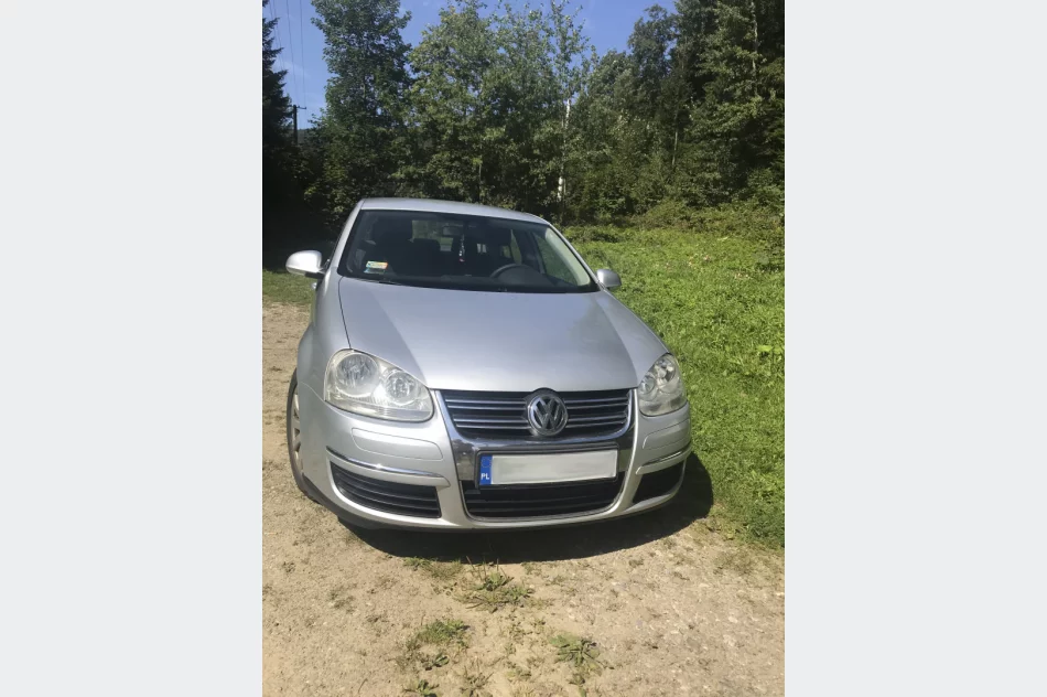 Sprzedam Volkswagen Jetta 2.0 - zdjęcie 2