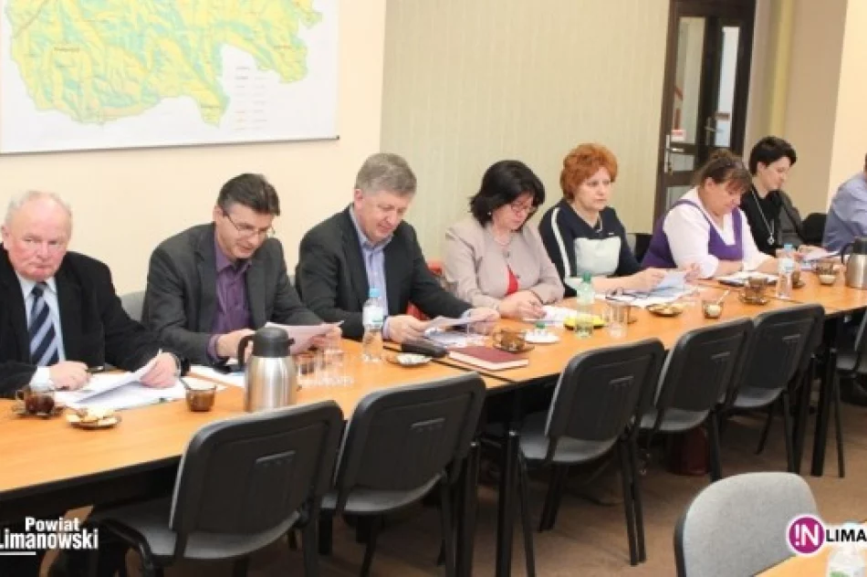 Posiedzenie Powiatowej Rady Zatrudnienia - zdjęcie 4