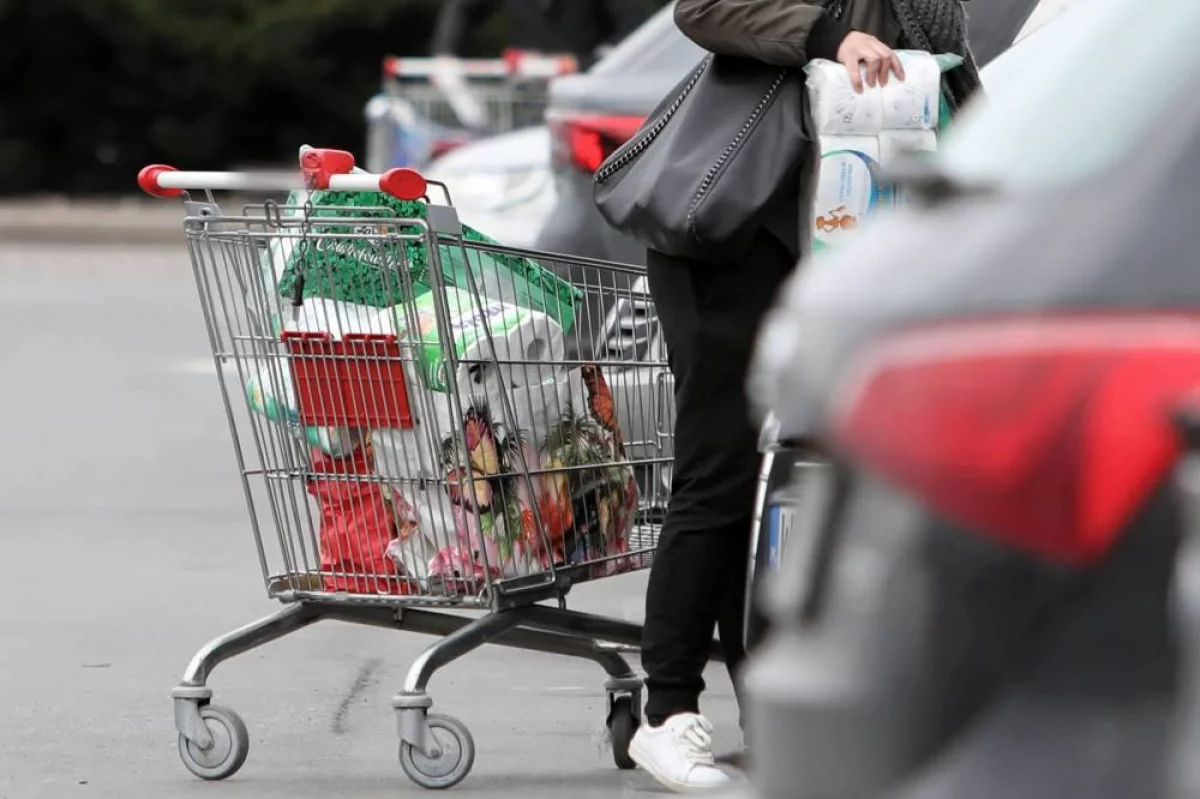 Polacy nie chcą zakazu handlu w niedziele