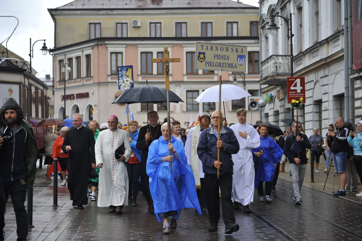 Ruszyła 39. pielgrzymka - w tym roku znów w formie sztafety