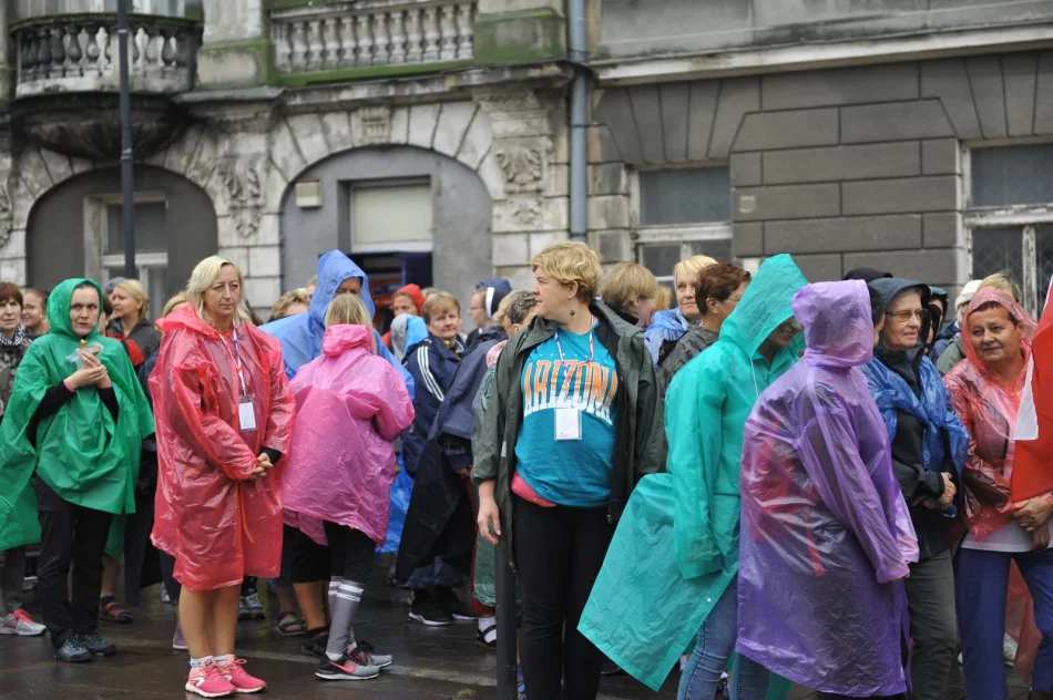 Ruszyła 39. pielgrzymka - w tym roku znów w formie sztafety - zdjęcie 4