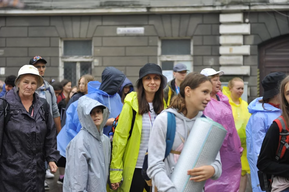 Ruszyła 39. pielgrzymka - w tym roku znów w formie sztafety - zdjęcie 10
