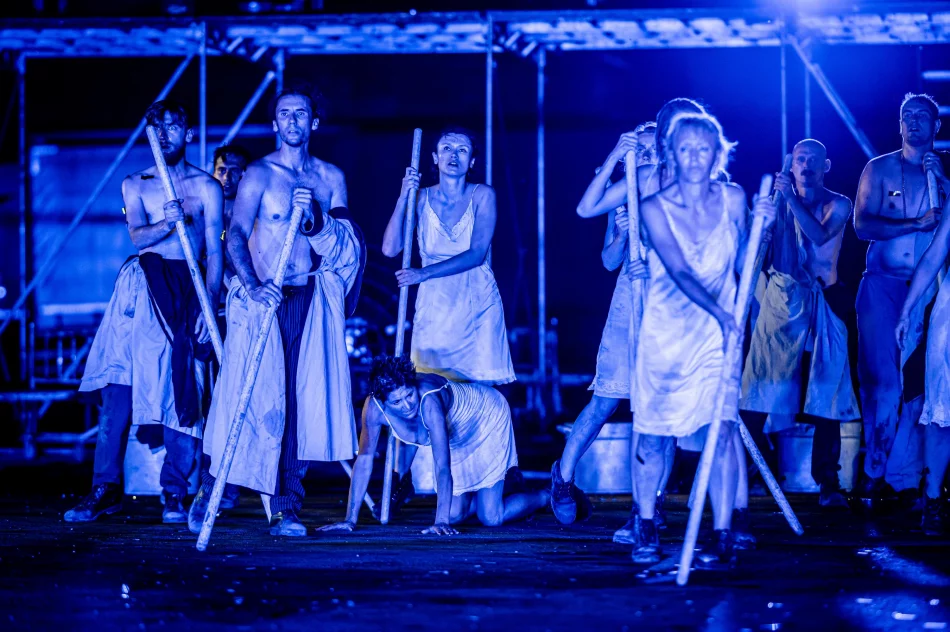 "Ślepcy" krakowskiego Teatru KTO w sobotę 28 sierpnia na limanowskim rynku! - zdjęcie 6