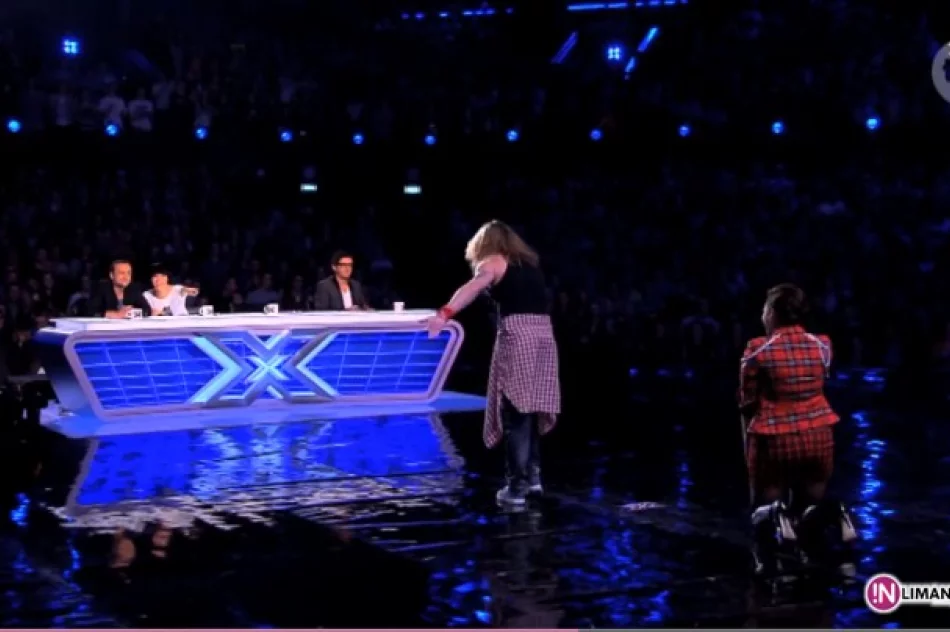 Adam Nawara na scenie X Factor - nie sam - zdjęcie 2