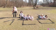 Wiosna z nordic walking w I LO - zdjęcie 3