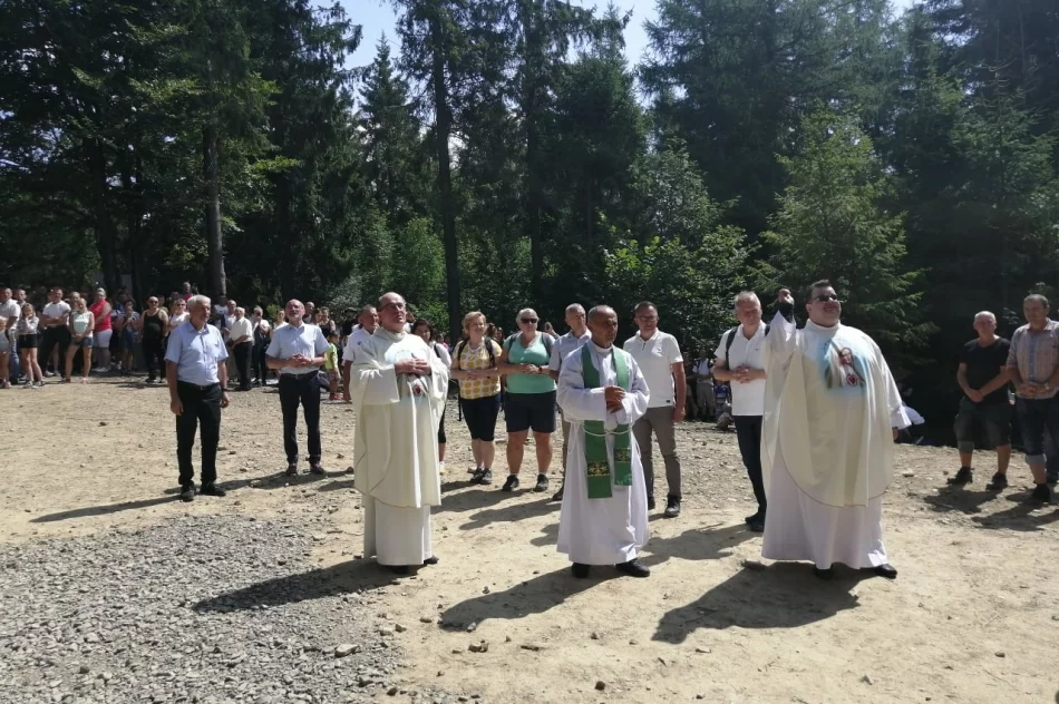 Poświęcono nową atrakcję turystyczną, która łączy trzy samorządy - zdjęcie 7