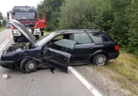 39-latka podczas wyprzedzania doprowadziła do zderzenia z dwoma pojazdami - zdjęcie główne