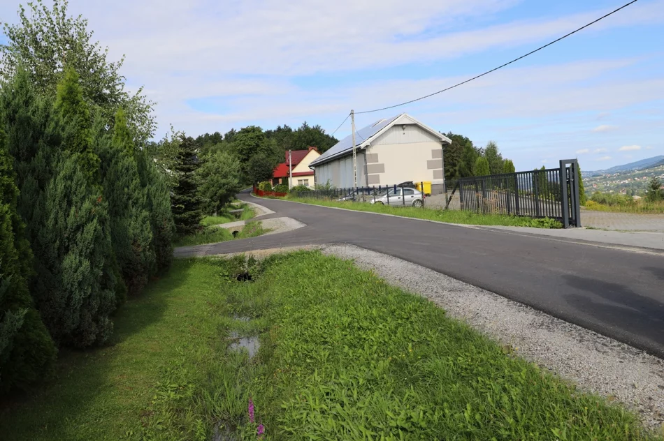 Ponad 3 km drogi wyremontowano za 1 mln zł - zdjęcie 6