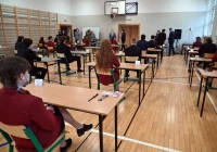 W latach ubiegłych nie zdali matury ustnej - teraz otrzymali świadectwa dojrzałości - zdjęcie główne