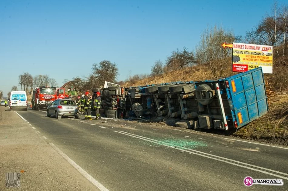 Sprawca kolizji ukarany mandatem - zdjęcie 4