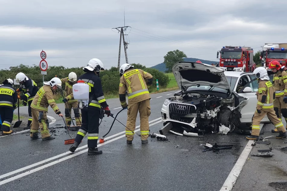 Zderzenie samochodów na krajówce - droga odblokowana - zdjęcie 5