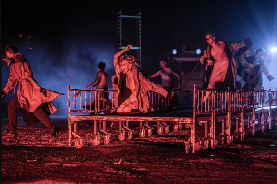 W sobotę 28 sierpnia o godz. 20.30 "Ślepcy" krakowskiego Teatru KTO pojawią się na limanowskim rynku - zdjęcie 6