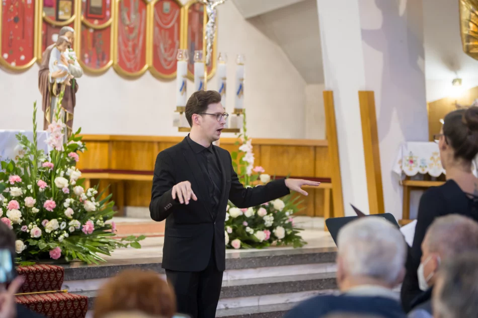 W hołdzie Matce Pocieszenia - LimaNovum na Pasierbcu - zdjęcie 6