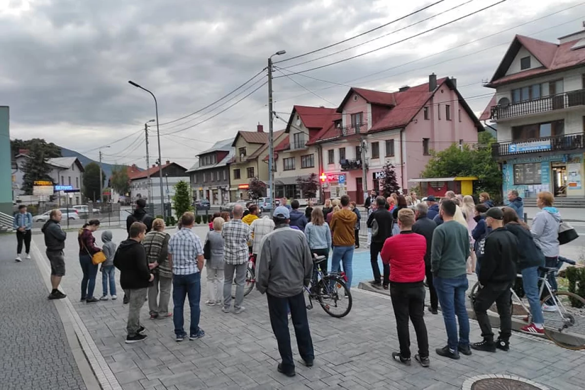 Rekordowa frekwencja na historycznym spacerze