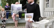 Rekordowa frekwencja na historycznym spacerze - zdjęcie 3