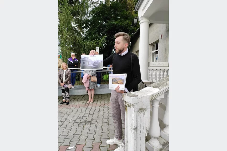 Rekordowa frekwencja na historycznym spacerze - zdjęcie 3