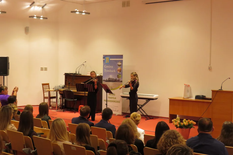 Stypendia od władz gminy dla zdolnych uczniów - zdjęcie 3